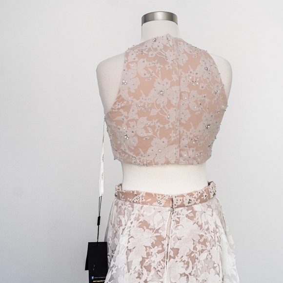 TERANI. Two Piece Halter Lacy Patterend Prom High Low Ball Gown - Picture 12 of 16